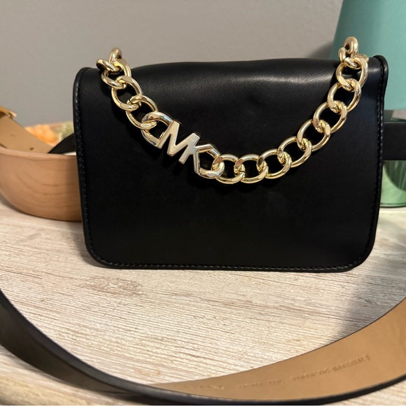 Michael Kors black belt bag with chain - Picture 1 of 2